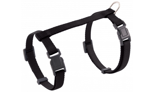 Sort kattesnor med justerbare stropper og robust metal-D-ring til linefastgørelse, for sikker og behagelig brug.