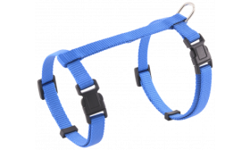 Kattesele Blå kattesnor med justerbare stropper og robust metal-D-ring til linefastgørelse, for sikker og behagelig brug.