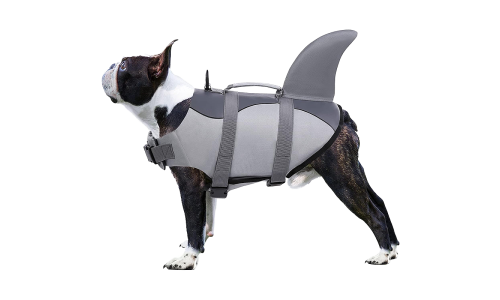 Haj-tema redningsvest til hunde med sikre stropper, for sikkerhed og opdrift. Velegnet til forskellige hundetyper.